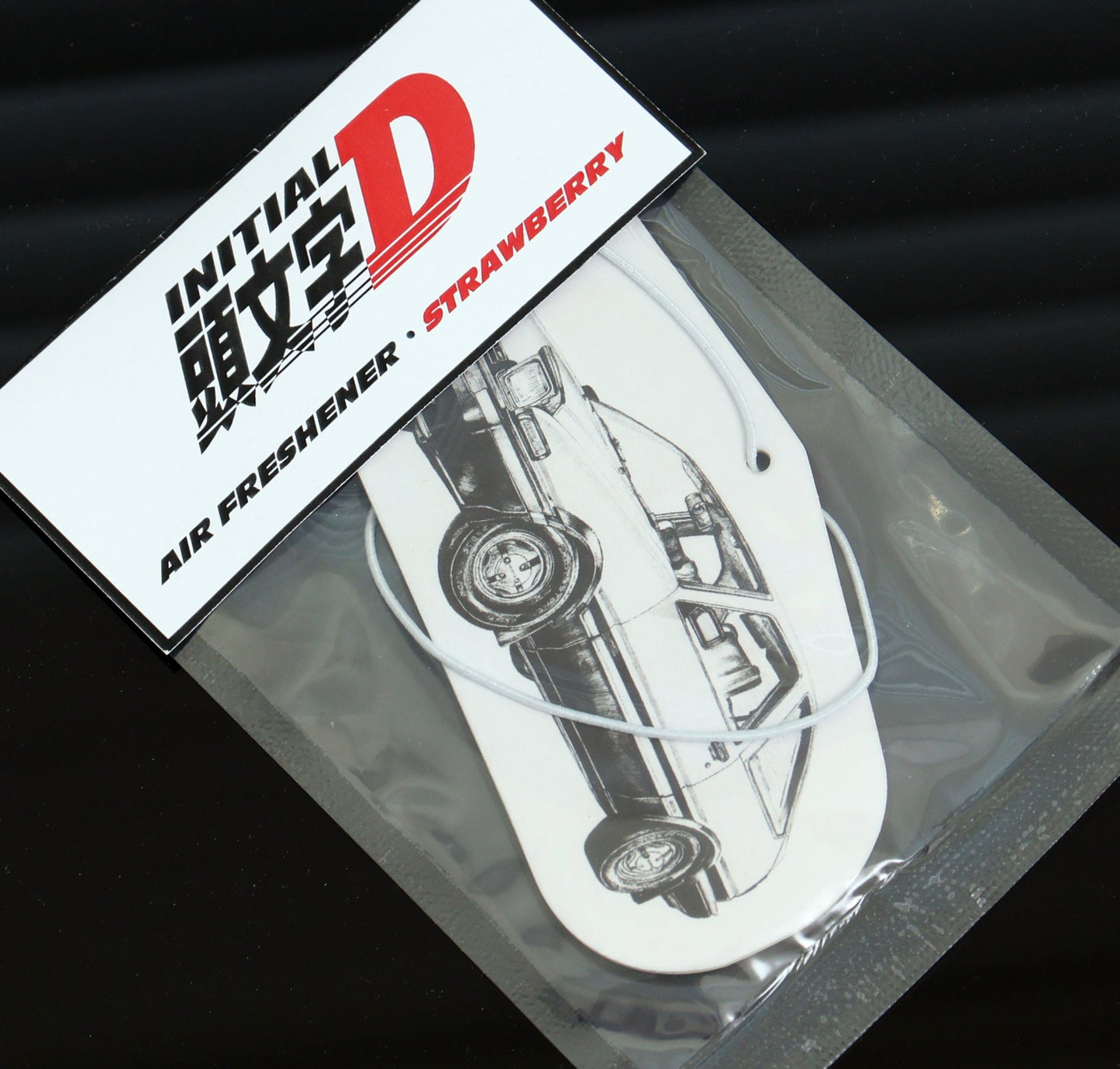 Initial D AE86 air freshener card Strawberry: a sweet and fruity aroma to uplift your spirits.