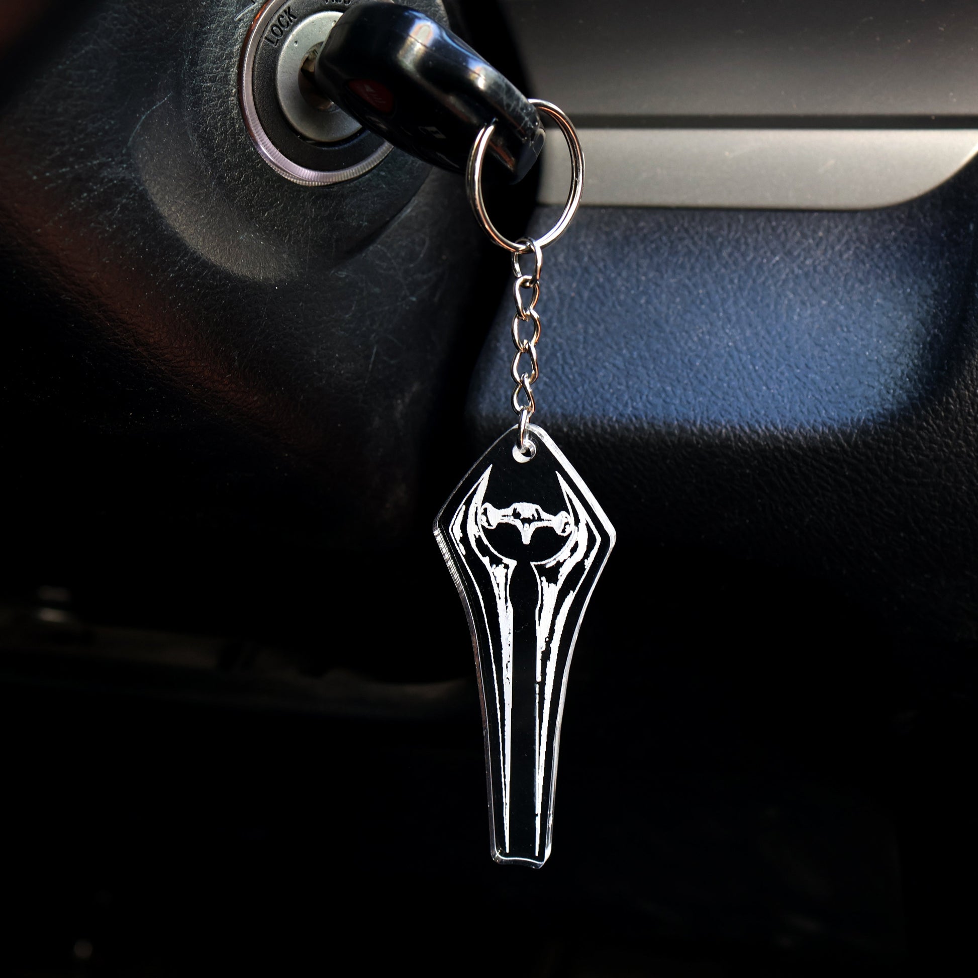 Halo-inspired Energy Sword keychain, clear acrylic design for car key.